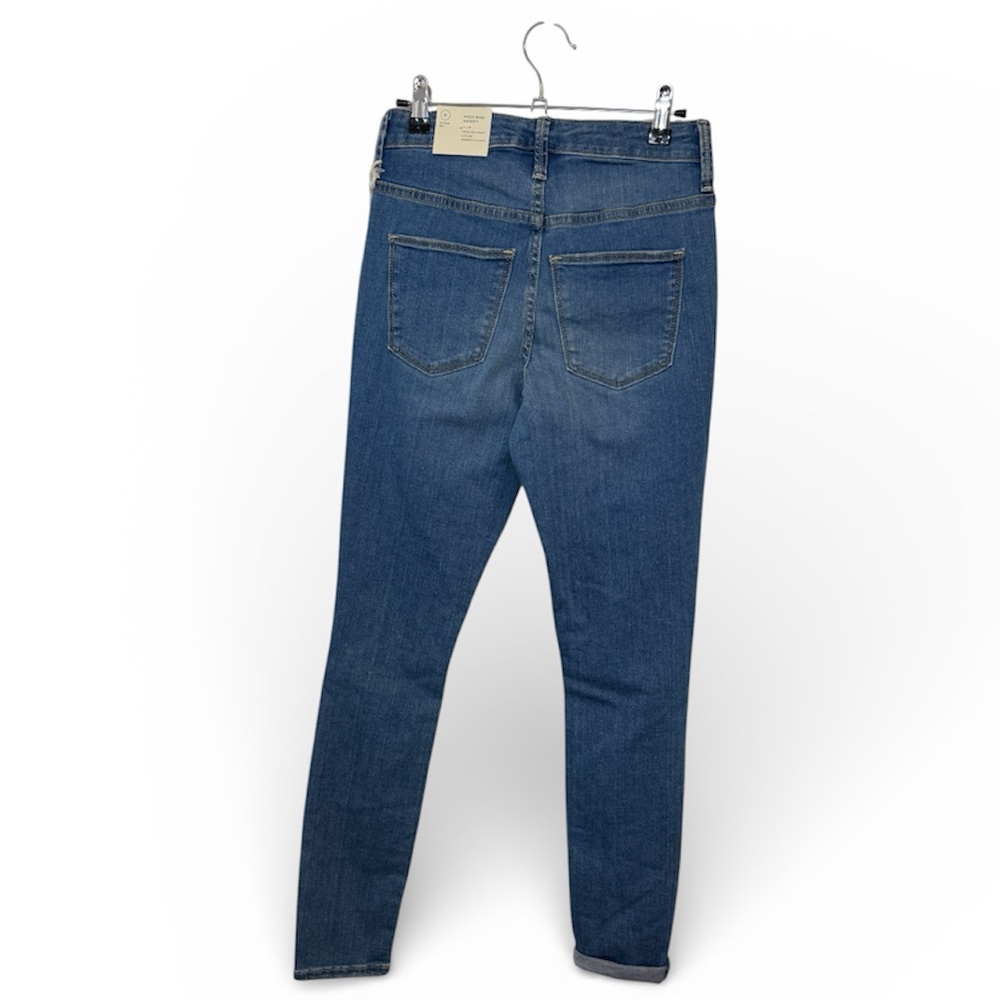 0306 • Universal Thread High Ruse Skinny Jeans - Picture 4 of 7